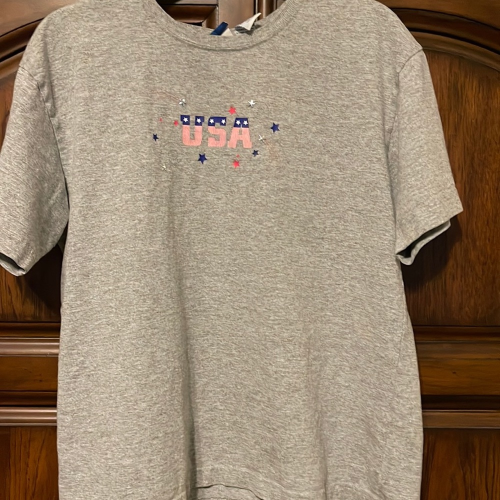 Brand is 4 star size M